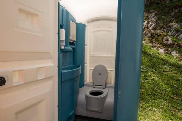 Best Porta potty rental near me  in Tazewell, VA